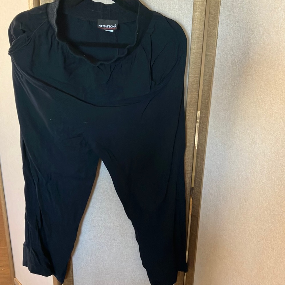 FINAL MARKDOWN Notations Black Dress Pants with Tapered Fit small